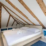 Ria Apartment In Diocletian Palace